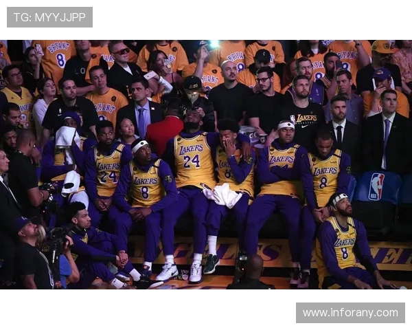 湖人可能考虑撤下杯赛旗帜 尼克斯表态后形势发生变化