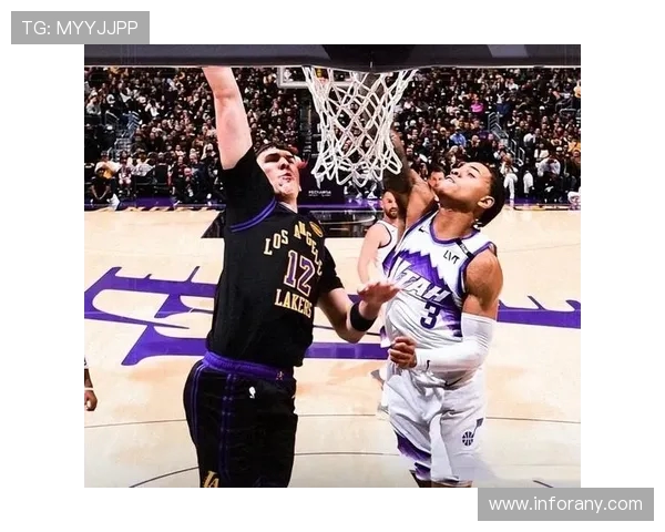 斯马特接球投中第三记三分帮助湖人第四节逆转爵士领先4分 斯马特接球投中第三记三分帮助湖人第四节逆转爵士领先4分